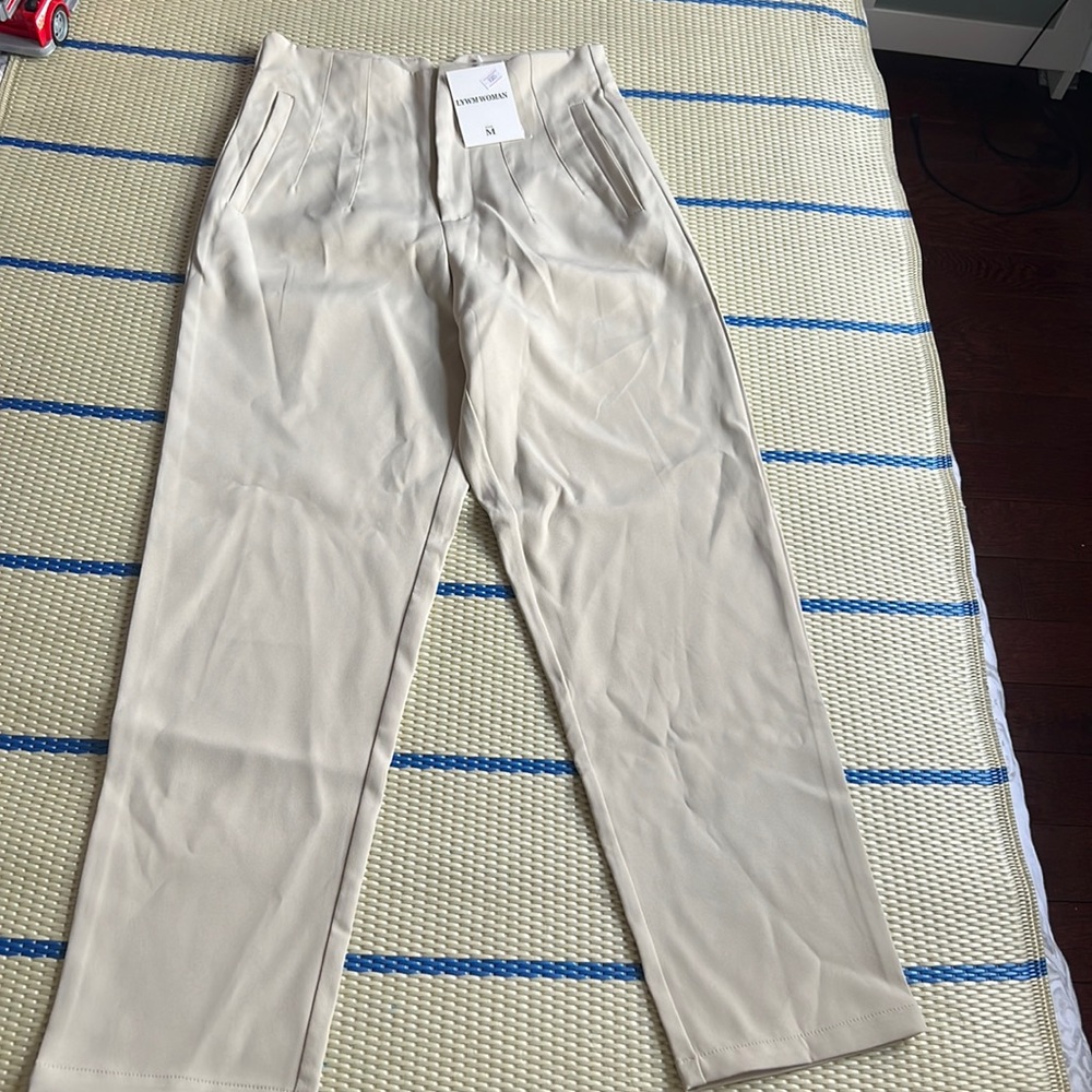Woman casual pants